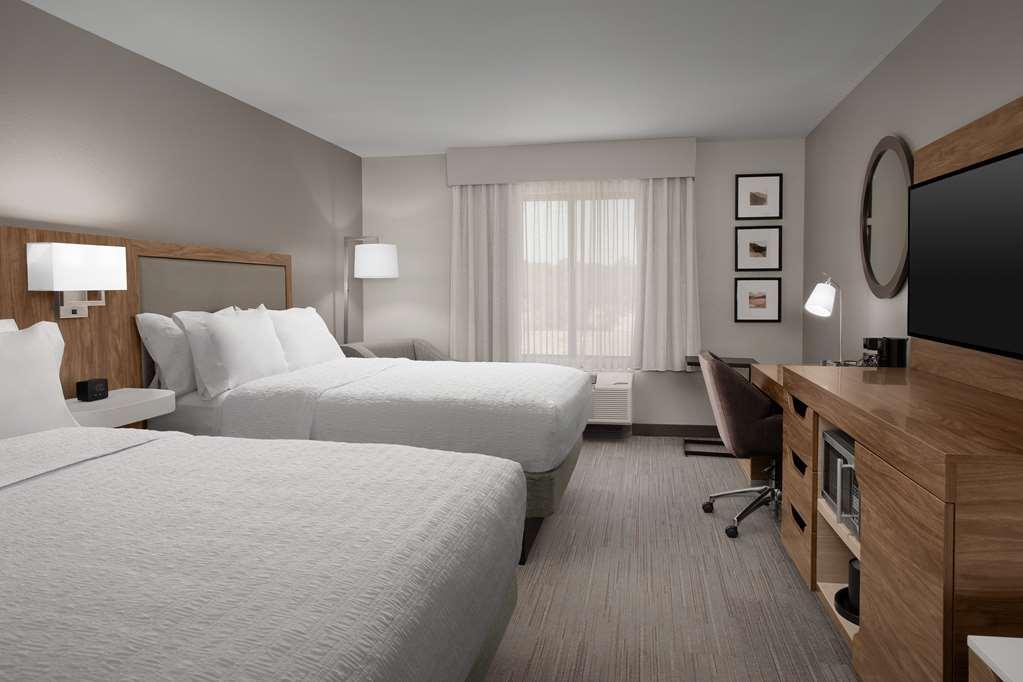 Hotel Hampton &
