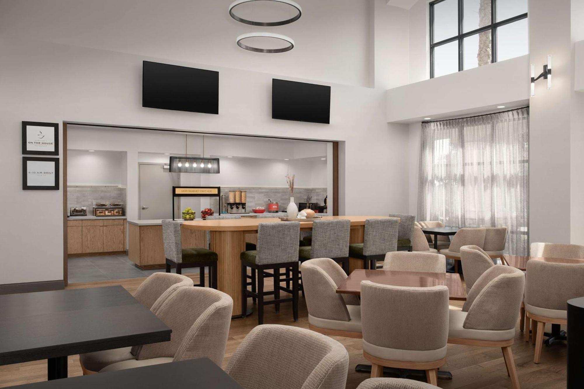 Hampton & Hotel Paso Robles