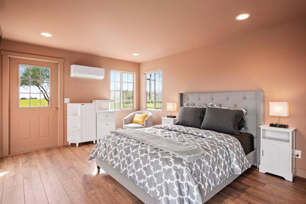 Villa Vina Vista Estate With Heated Pool & 360 Views *