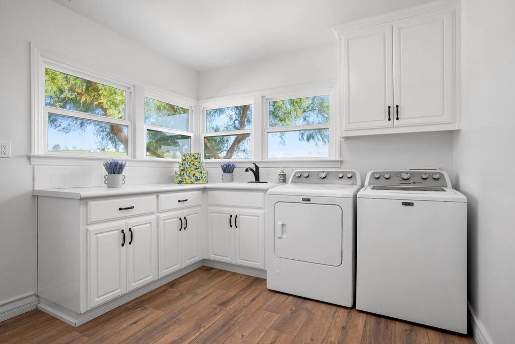 Vina Vista Estate With Heated Pool & 360 Views * Paso Robles