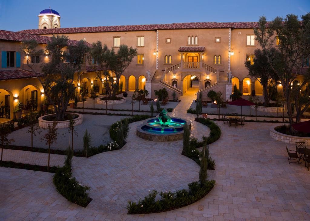 Allegretto Vineyard Hotel 4*