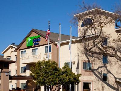 Express & - By Ihg Hotel Paso Robles