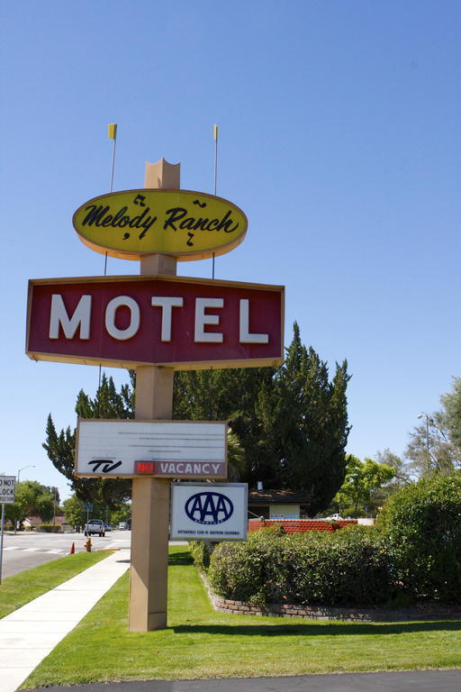Motel Melody Ranch