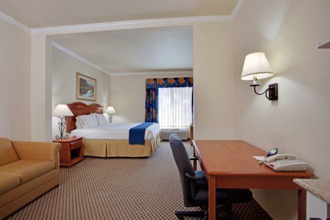 Hotel Express & - By Ihg 3*