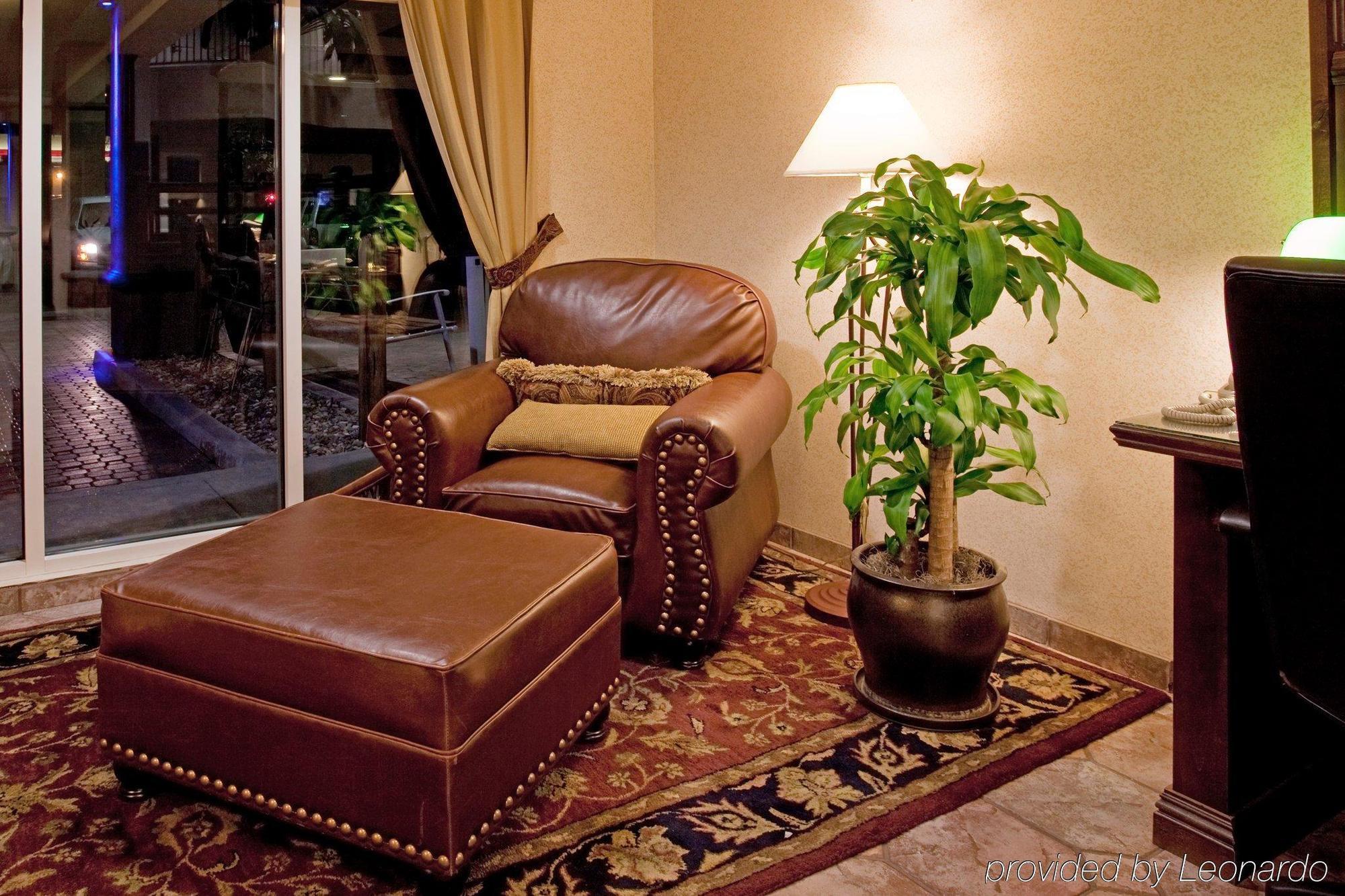 Express & - By Ihg Hotel Paso Robles