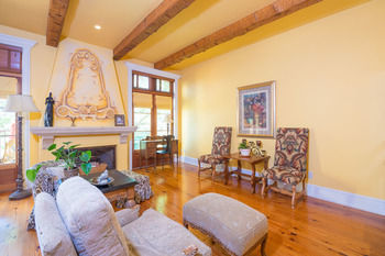 Calipaso Winery & 4* Paso Robles