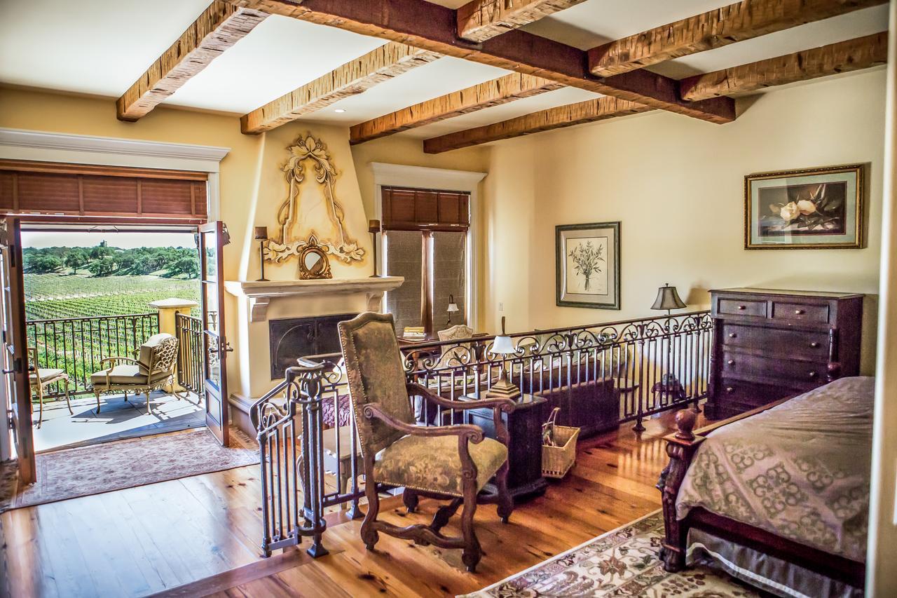 Calipaso Winery & Bed & Breakfast 4*