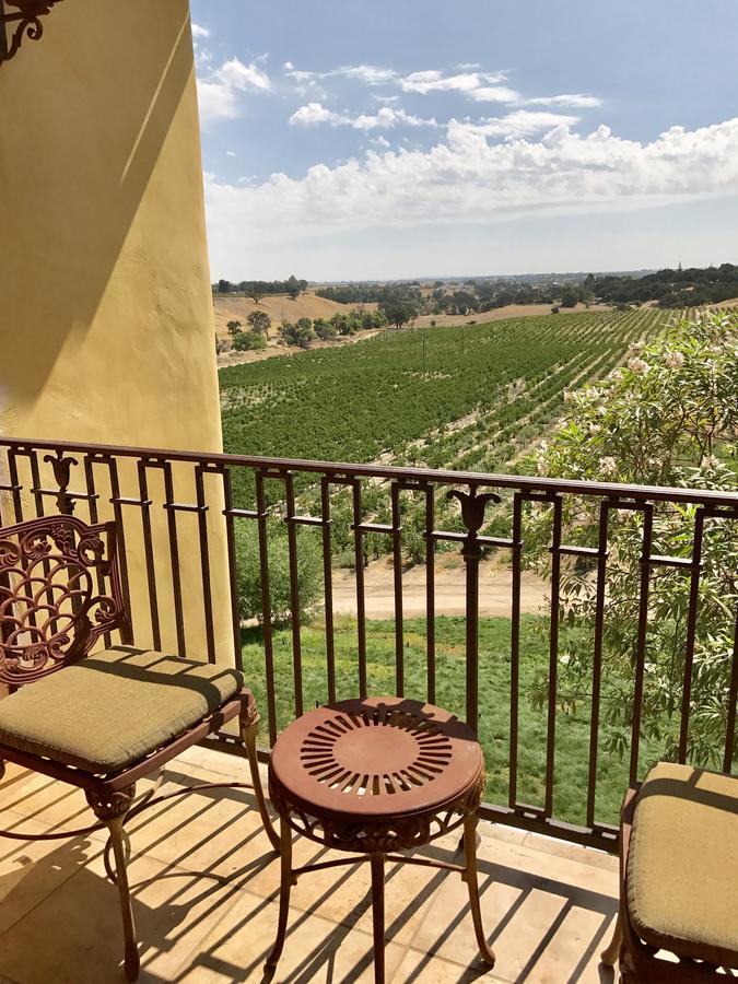 Bed & Breakfast Calipaso Winery & Paso Robles