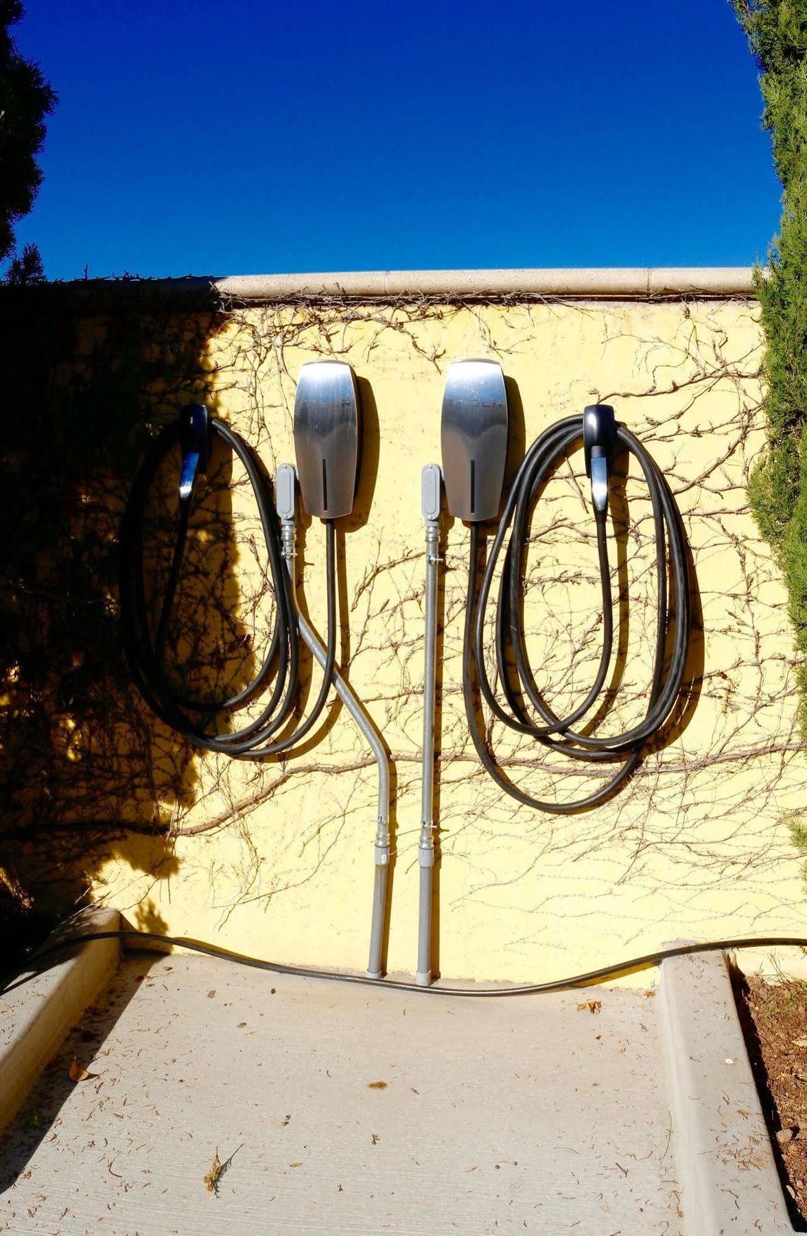 Calipaso Winery & 4*