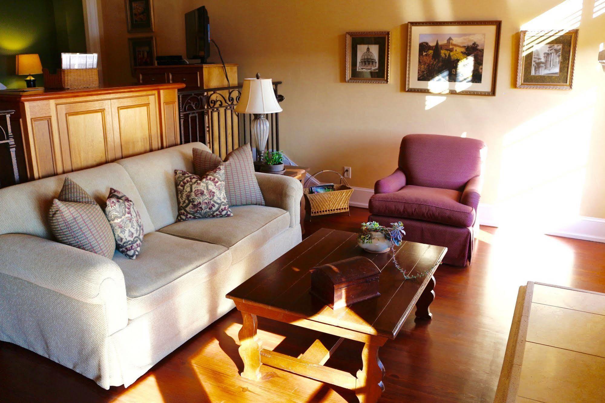 Calipaso Winery & 4* Paso Robles