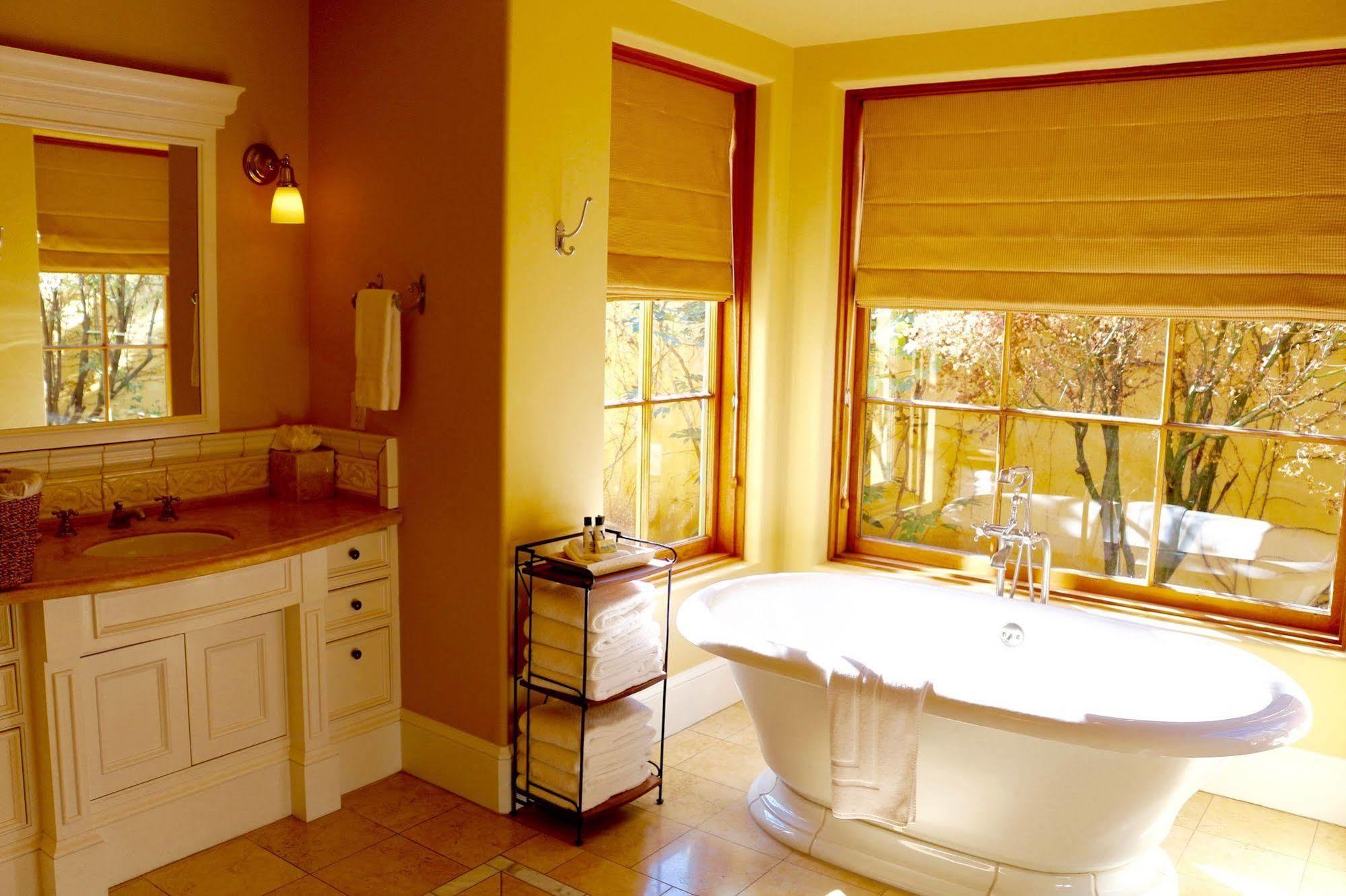 Calipaso Winery & Bed & Breakfast Paso Robles