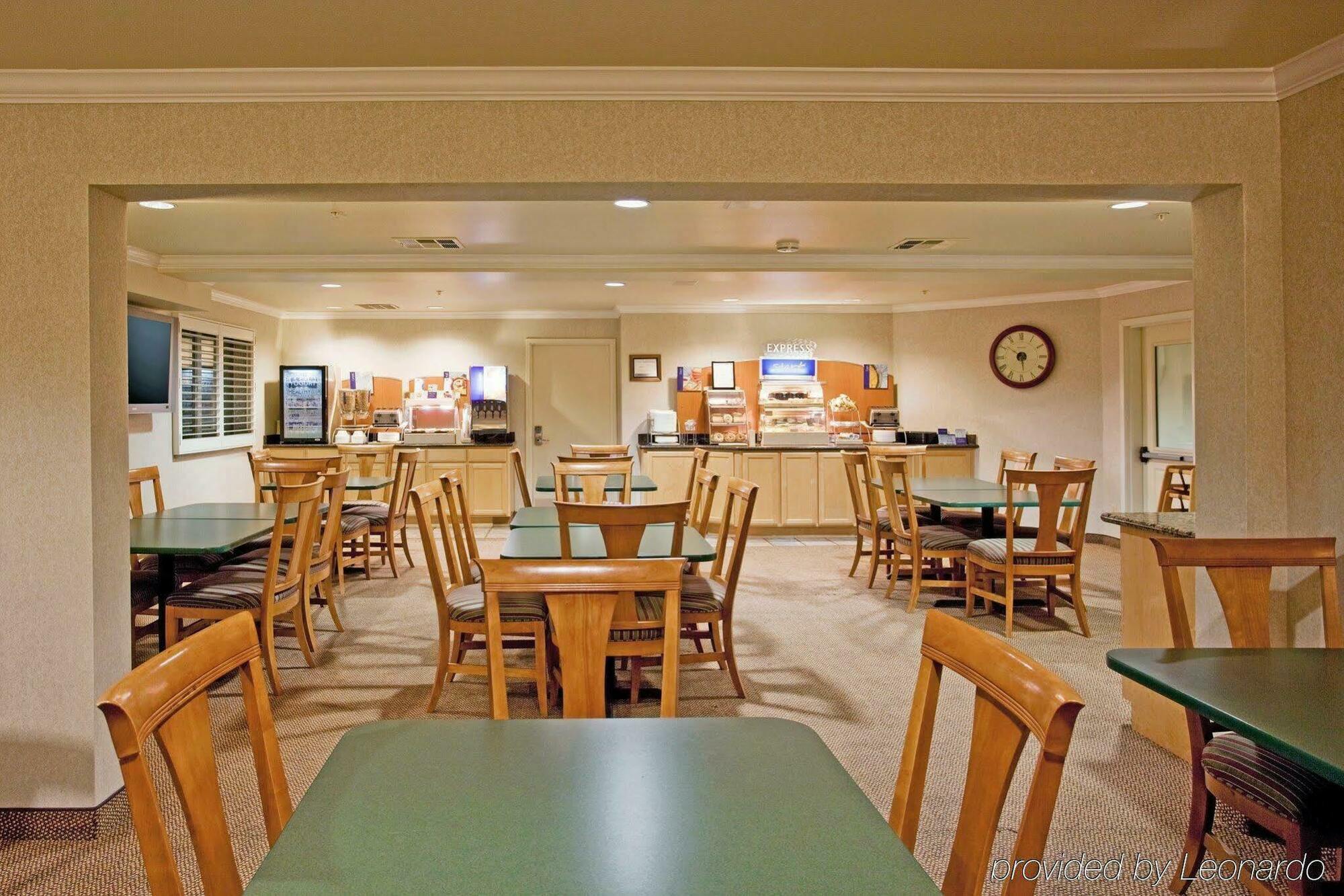 Express & - By Ihg Hotel Paso Robles